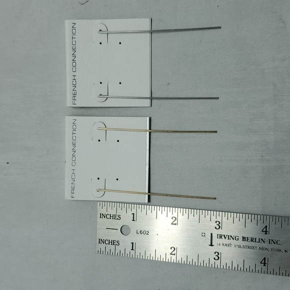 2 pairs French connection stick earrings gold and silver - Picture 2 of 6